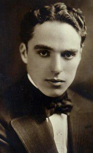 6955912_Postcard_Of_Charlie_Chaplin
